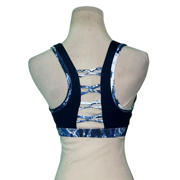 Splendid Blue V With Ladder Back Sports Bra size XS - Picture 2 of 9